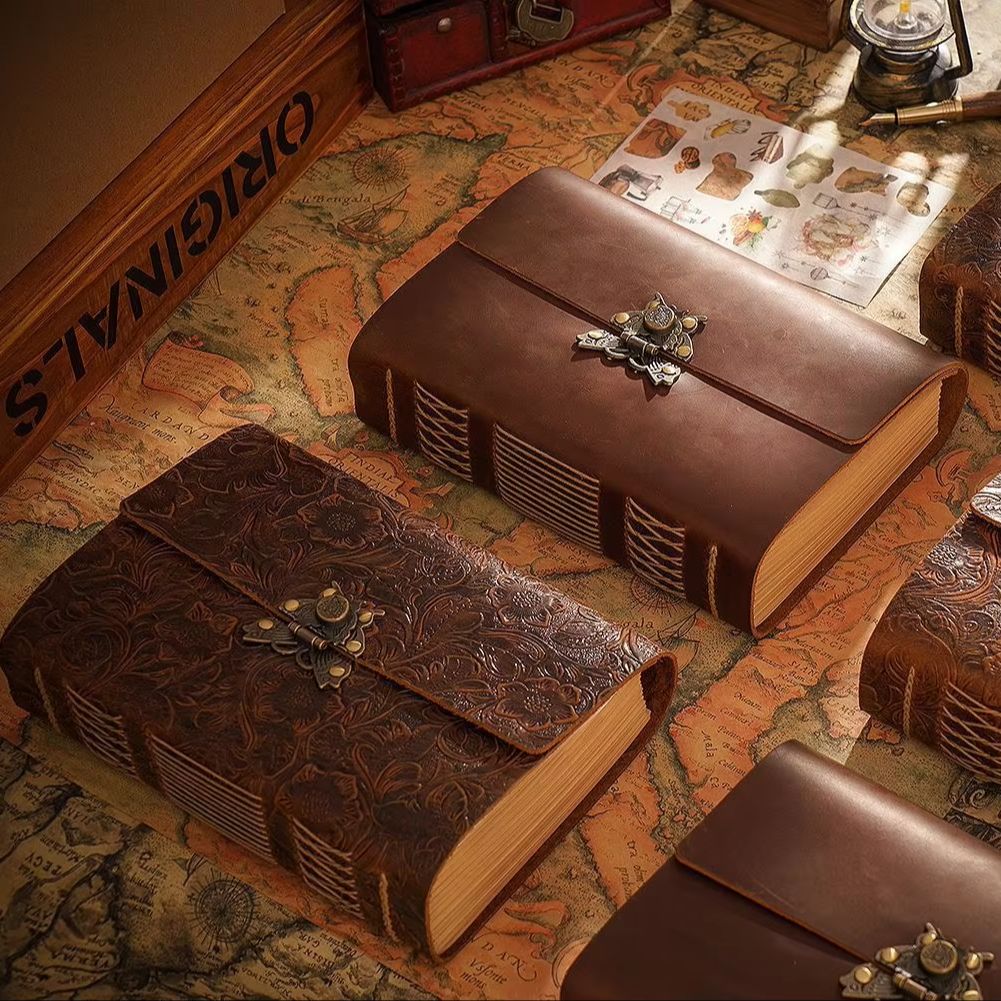 Vintage Leather Journal Notebook - 빈티지 크레이지 호스 저널, 금속 잠금장치가